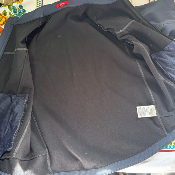 Ferrari Soft Shell Performance Jacket Limited Edition Blue & Grey - Picture 12 of 12